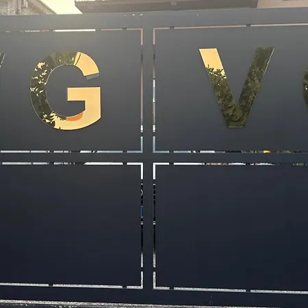 V&g فندق مبيت وإفطار *